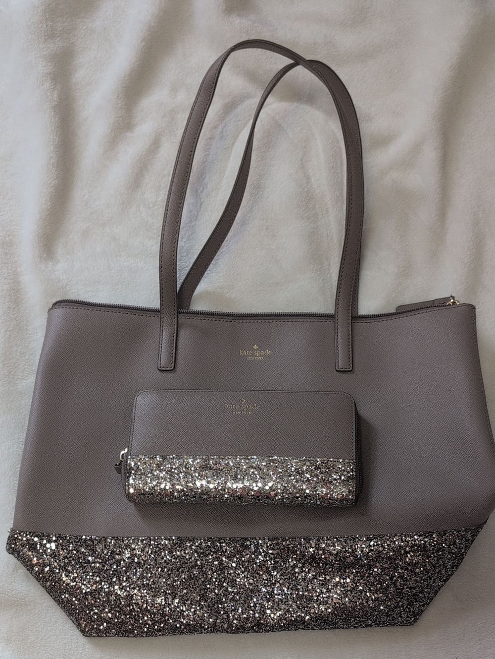 kate spade gray tote with glitter-accent wallet